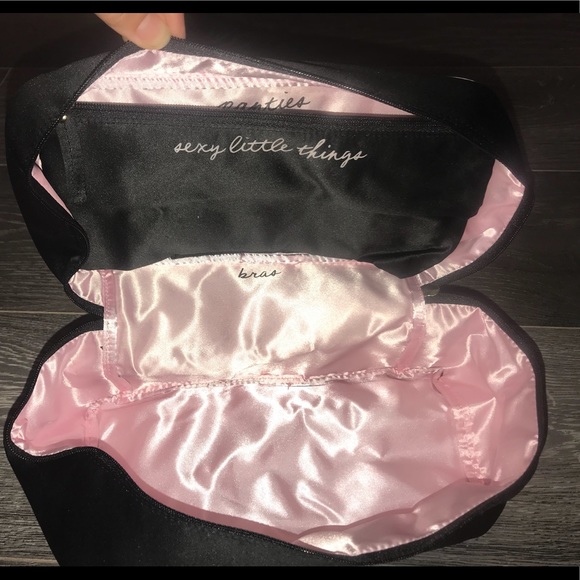 Victoria Secret Intimates Travel Case - Picture 6 of 6